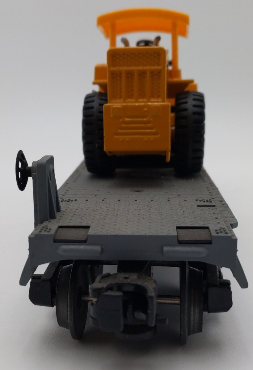 MTH 30-7619 O Gauge MTH Construction Flatcar with Pavement Compactor EX