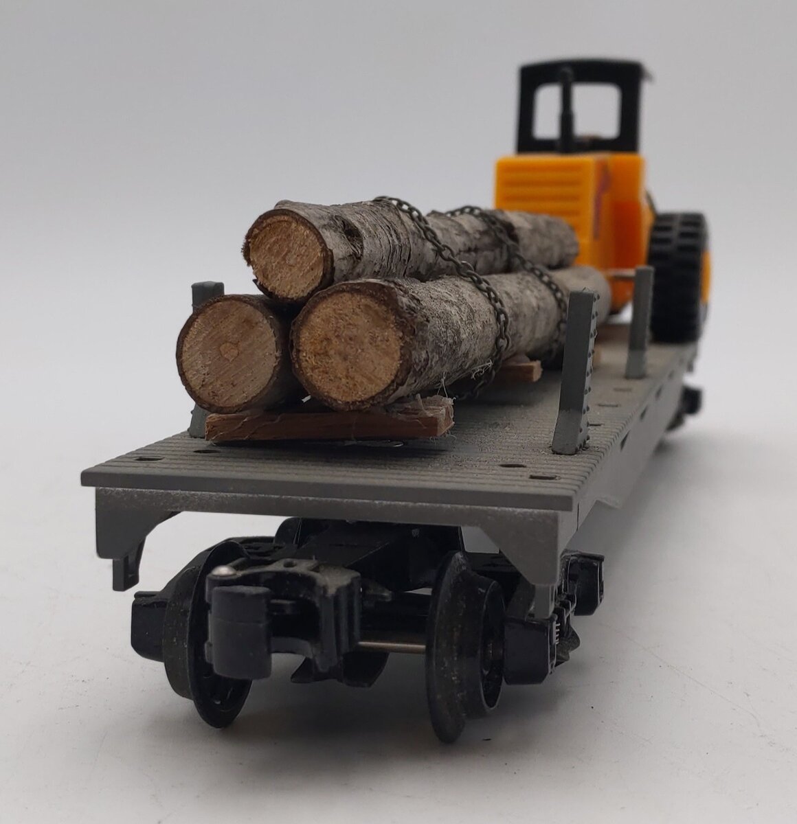 K-Line 6-21240 O Gauge Undecorated Flatcar w/Loader and Logs EX