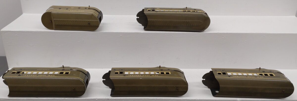 Marx Vintage O New York Central Mercury Passenger Cars VG