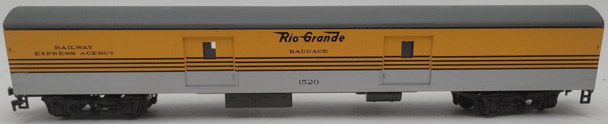 AHM 6407 HO Scale Railway Express Agency Passenger Car #1520 EX/Box