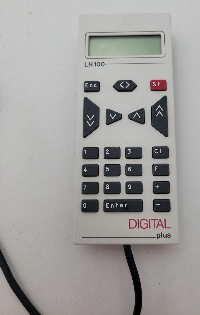 Lenz Elektronik GmbH LH100 Keypad Based Dispatcher's Throttle EX