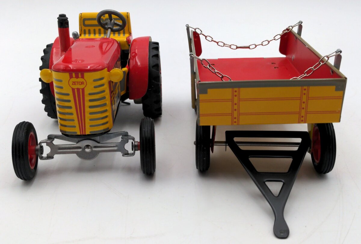 Schylling 018 Metal Collector Series Tractor & Trailer NIB