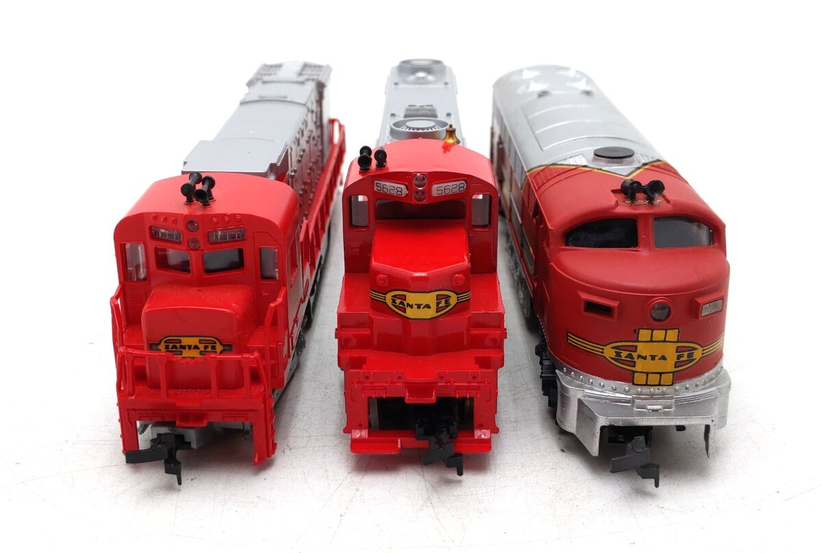 AHM & Other HO Scale ATSF Diesel Locomotives [3] VG