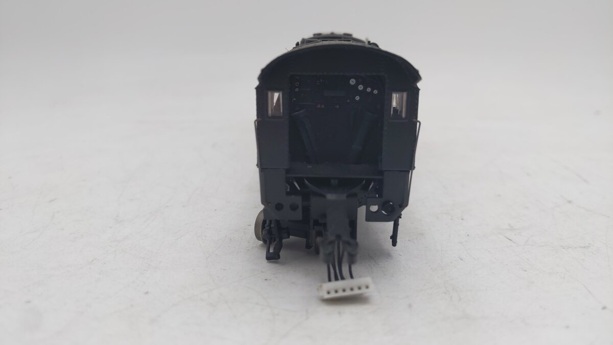 HO Scale CUSTOM 2-8-8-2 Steam Locomotive #1035