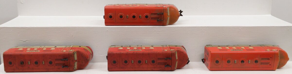 Marx O Gauge Vintage Southern Pacific Powered/Non Powered Diesel Locomotives [4] VG