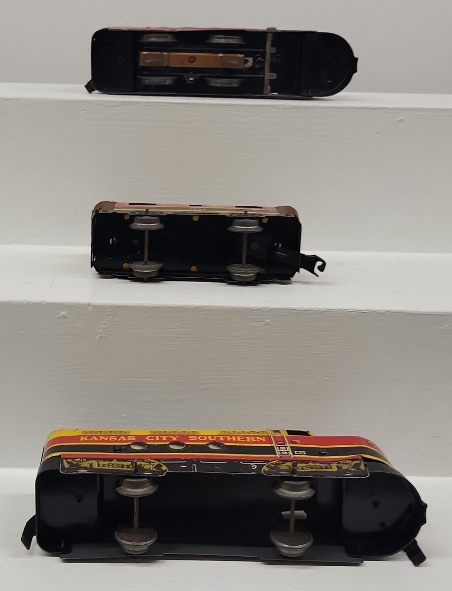 Marx 54 Vintage O Kansas City Southern Tinplate AB Diesel Set W/Caboose VG