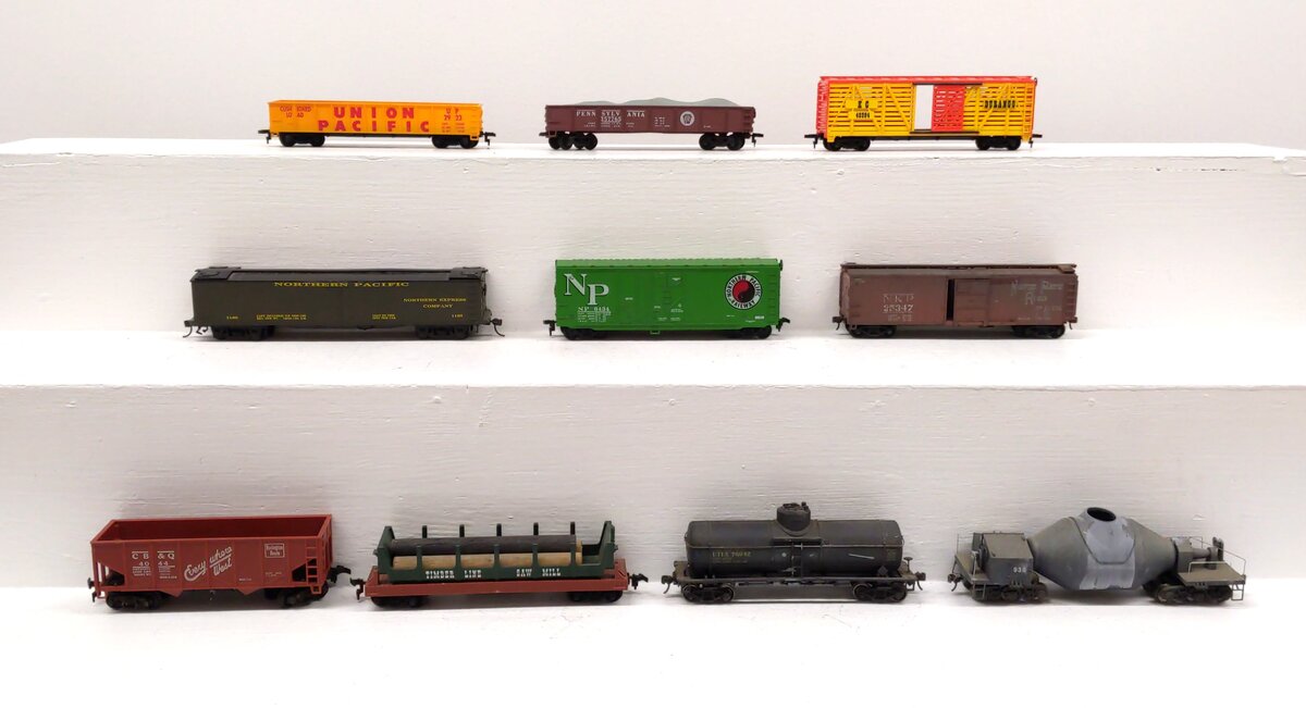 Athearn & Other HO Scale Assorted Freight Cars [10] VG