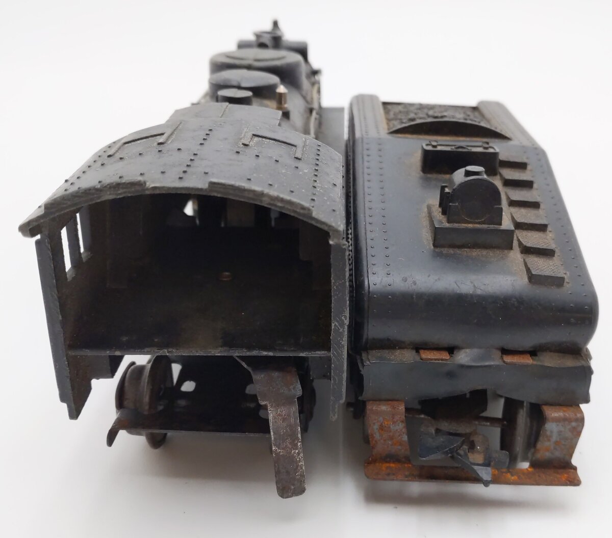 Marx 666 Vintage O 2-4-2 Diecast Steam Locomotive & New York Central Tender