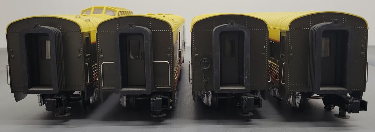 MTH 30-68008 O Gauge Seaboard 60' Streamlined 4 Car Passenger Set EX