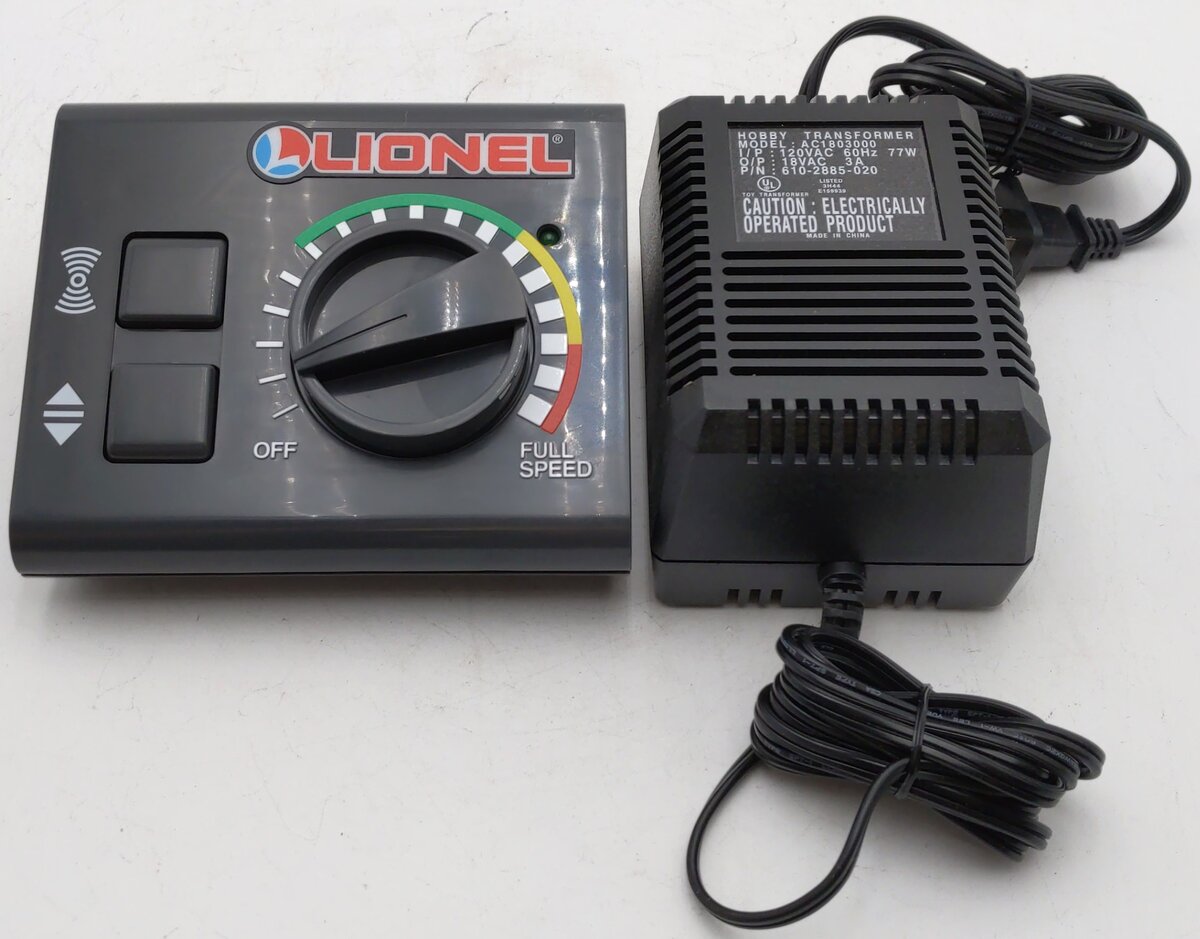 Lionel AC1803000 O Hobby Train Transformer 77W w/ Speed Controller LN