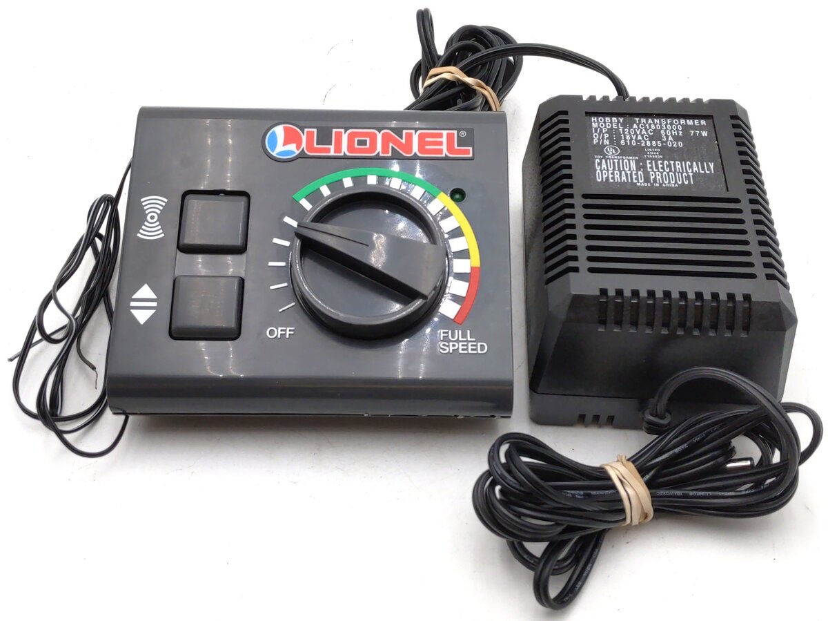 Lionel AC1803000 O Hobby Train Transformer 77W w/ Speed Controller EX
