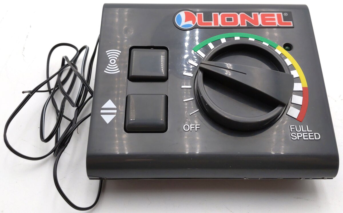 Lionel AC1803000 O Hobby Train Transformer 77W w/ Speed Controller EX