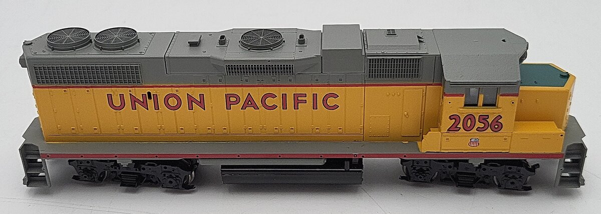 Athearn 4611 HO Scale Union Pacific GP-38 Powered Diesel Locomotive #2056 EX/Box