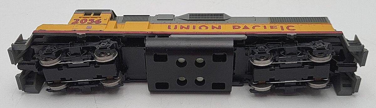 Athearn 4611 HO Scale Union Pacific GP-38 Powered Diesel Locomotive #2056 EX/Box