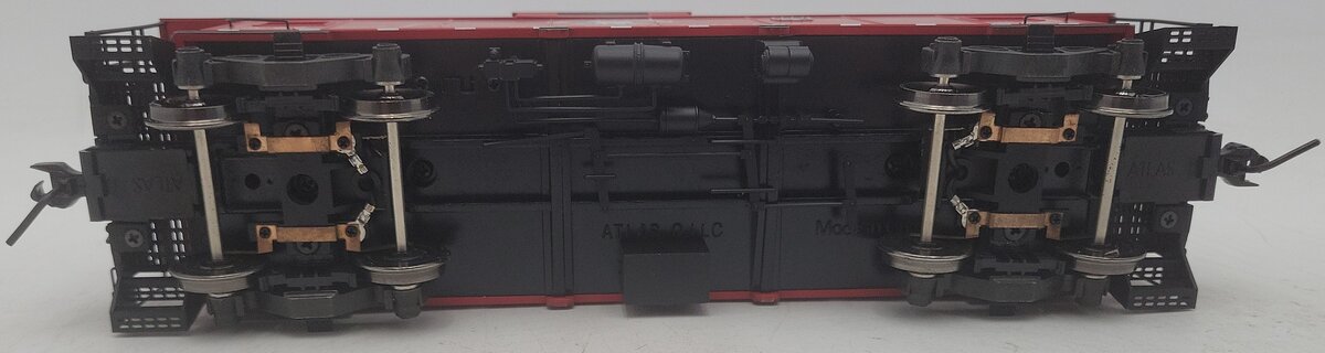Atlas 7656-1 O Scale Great Northern Cupola Caboose Car #X66 (2-Rail) EX/Box