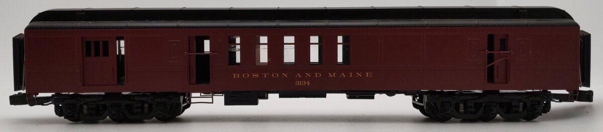 MTH 20-4262 O Gauge Boston & Maine 70' Madison RPO Passenger Car #3134 VG