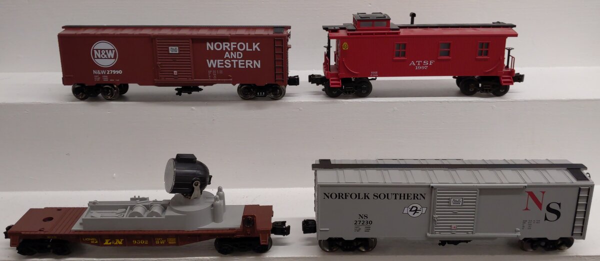 Lionel and Others O Gauge Assorted Freight Cars #1997, #27990, #9302, #27230 [4] EX