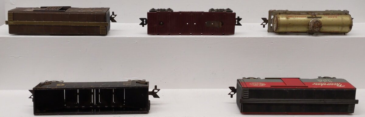 Marx/Others O Gauge Vintage Freight Cars #174580,13079,53941,256 [5] VG