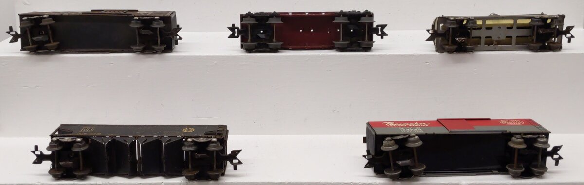 Marx/Others O Gauge Vintage Freight Cars #174580,13079,53941,256 [5] VG
