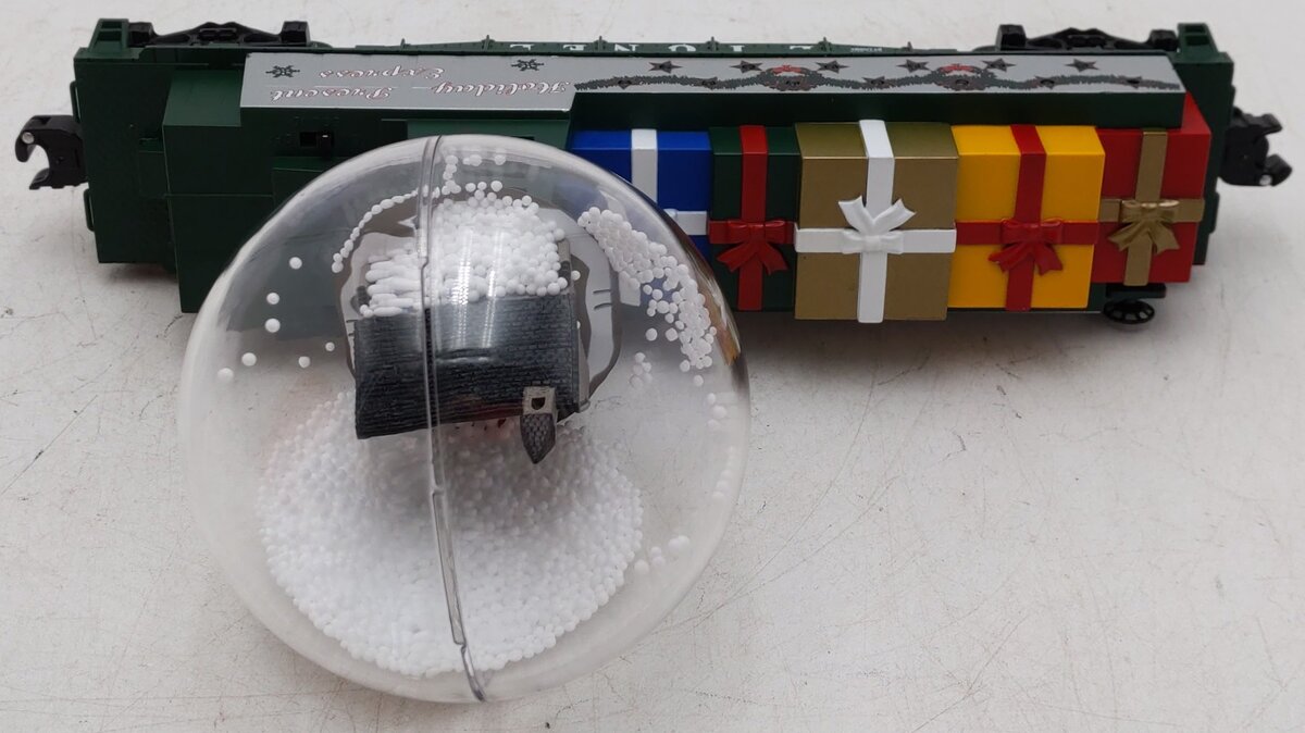 Lionel 6-37059 O Gauge Christmas Snow Globe Car 2012 EX/Box