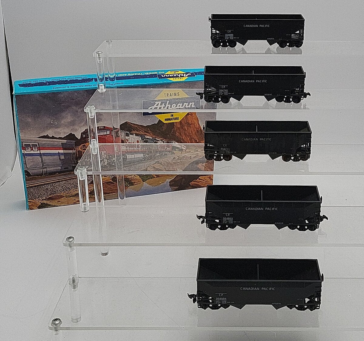 Athearn 5574 HO Weathered AAR 50 Ton Hopper CP 5 Pack Model Assembled Kits/Box