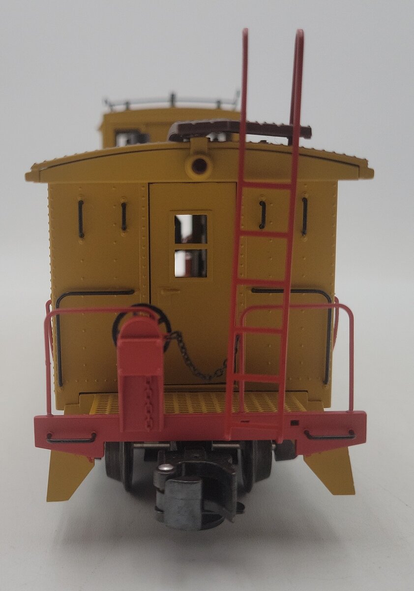 K-Line K617-2111 O Gauge Union Pacific Lighted Steel Sided Smoking Caboose #3552 VG