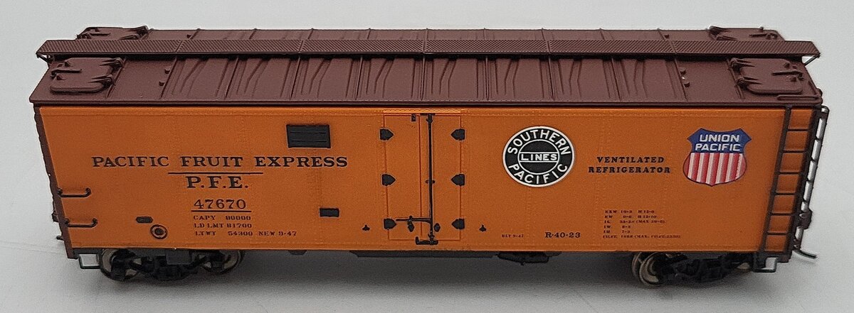 InterMountain 45501-77 HO Scale Southern Pacific Lines #47670 VG/Box