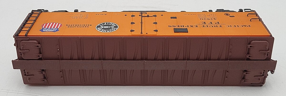 InterMountain 45501-77 HO Scale Southern Pacific Lines #47670 VG/Box