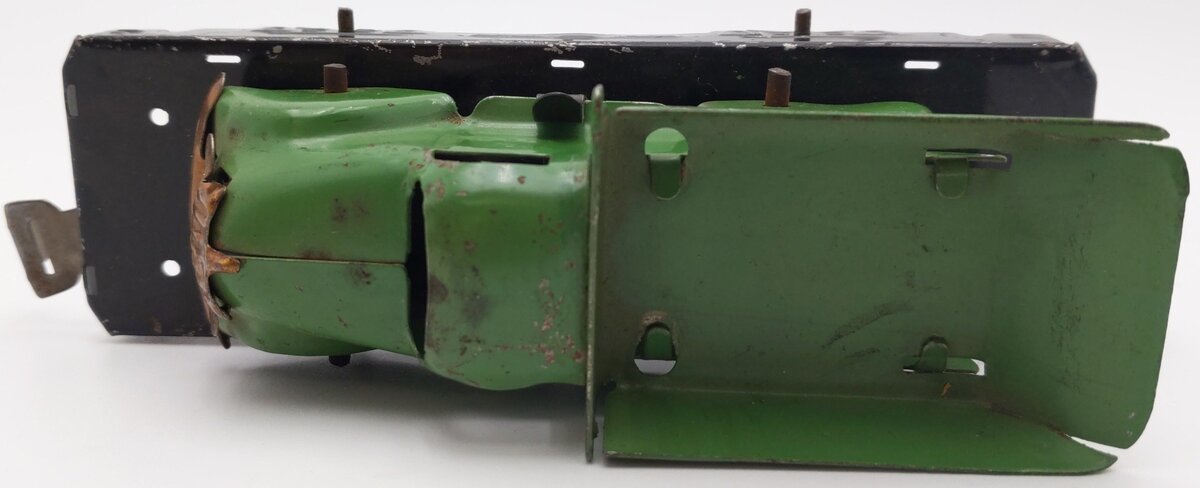 Marx 562 Vintage O Flatcar w/ Green Dump Truck VG