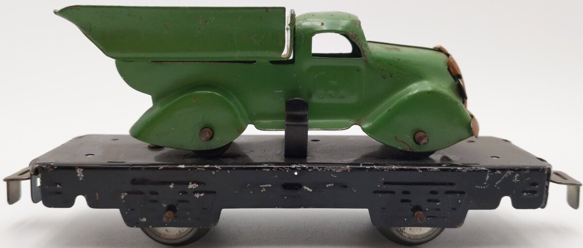 Marx 562 Vintage O Flatcar w/ Green Dump Truck VG