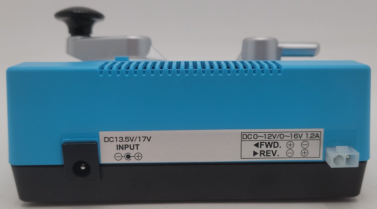 Kato 22-018-1 HO/N Power Pack EX