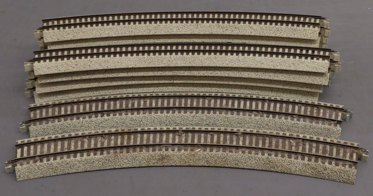 MTH S Gauge S-Trax Curved 27" Radius Track (11 sections) EX