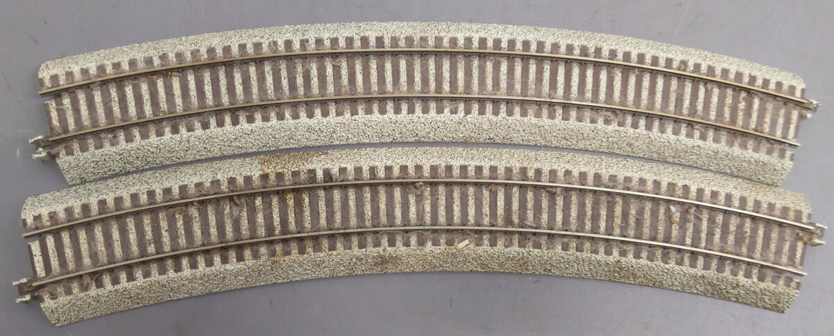 MTH S Gauge S-Trax Curved 27" Radius Track (11 sections) EX