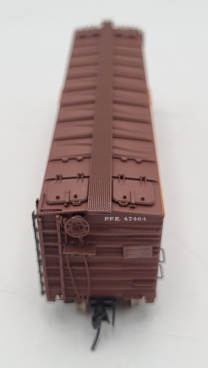 InterMountain 45501-72 Pacific Fruit Express Steel Sided Ice Bunker Car EX/Box