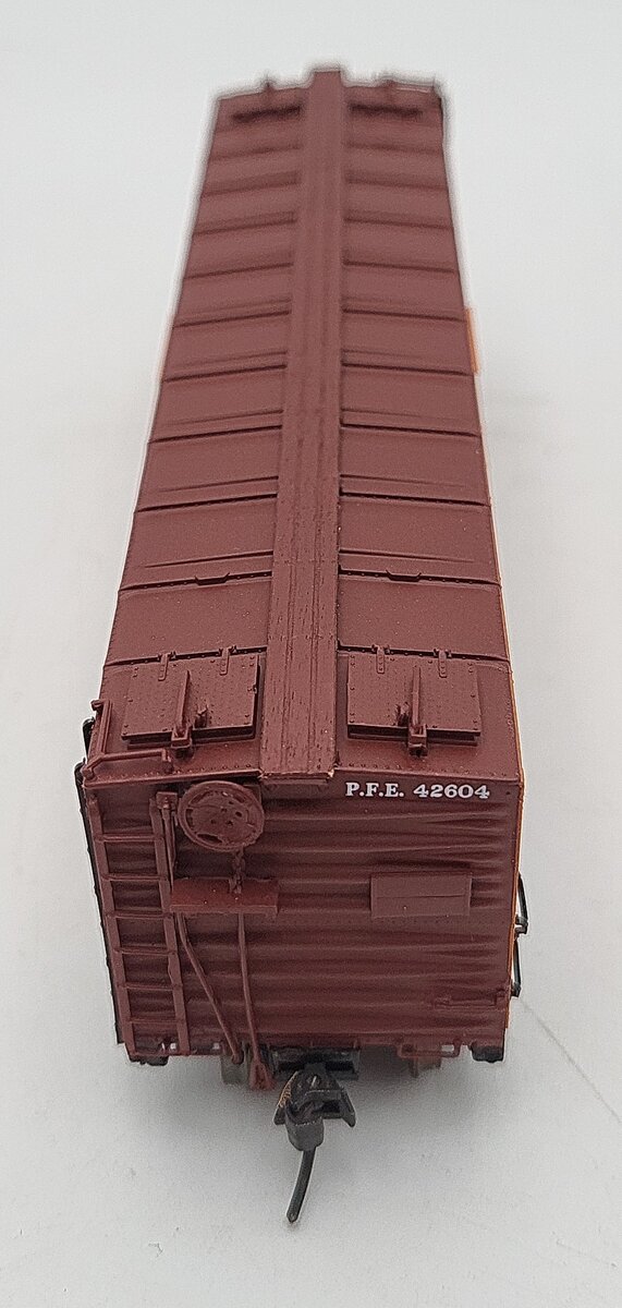 InterMountain 46702P-46 HO Scale Union Pacific Boxcar #42604 EX/Box