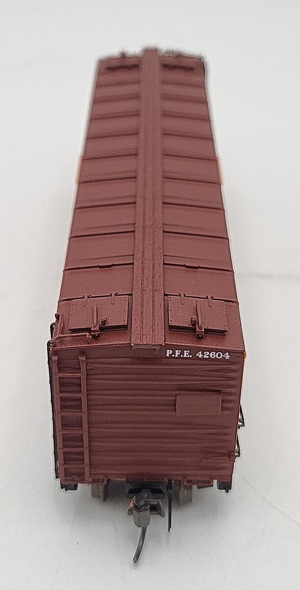 InterMountain 46702P-46 HO Scale Union Pacific Boxcar #42604 EX/Box
