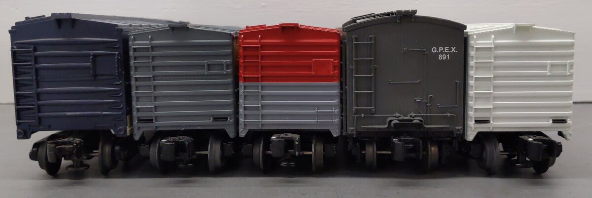 Lionel & MTH O Gauge Assorted Boxcars: #2004, #1998, #19827, #891 [5] VG