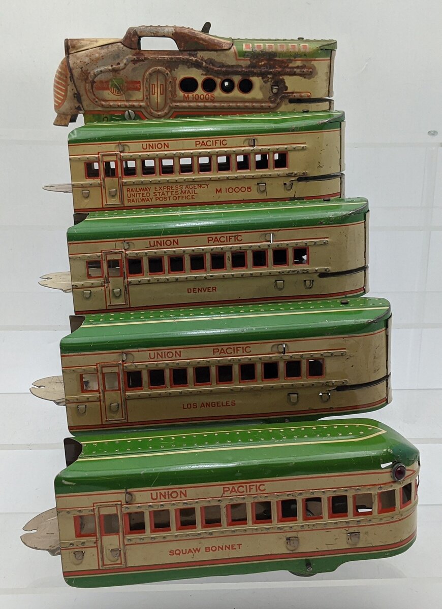 Marx 10005 Vintage O Gauge UP Streamliner Lithographed Diesel Passenger Set