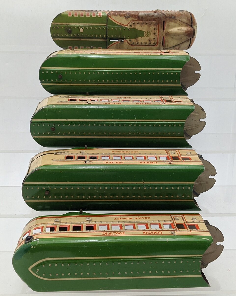 Marx 10005 Vintage O Gauge UP Streamliner Lithographed Diesel Passenger Set