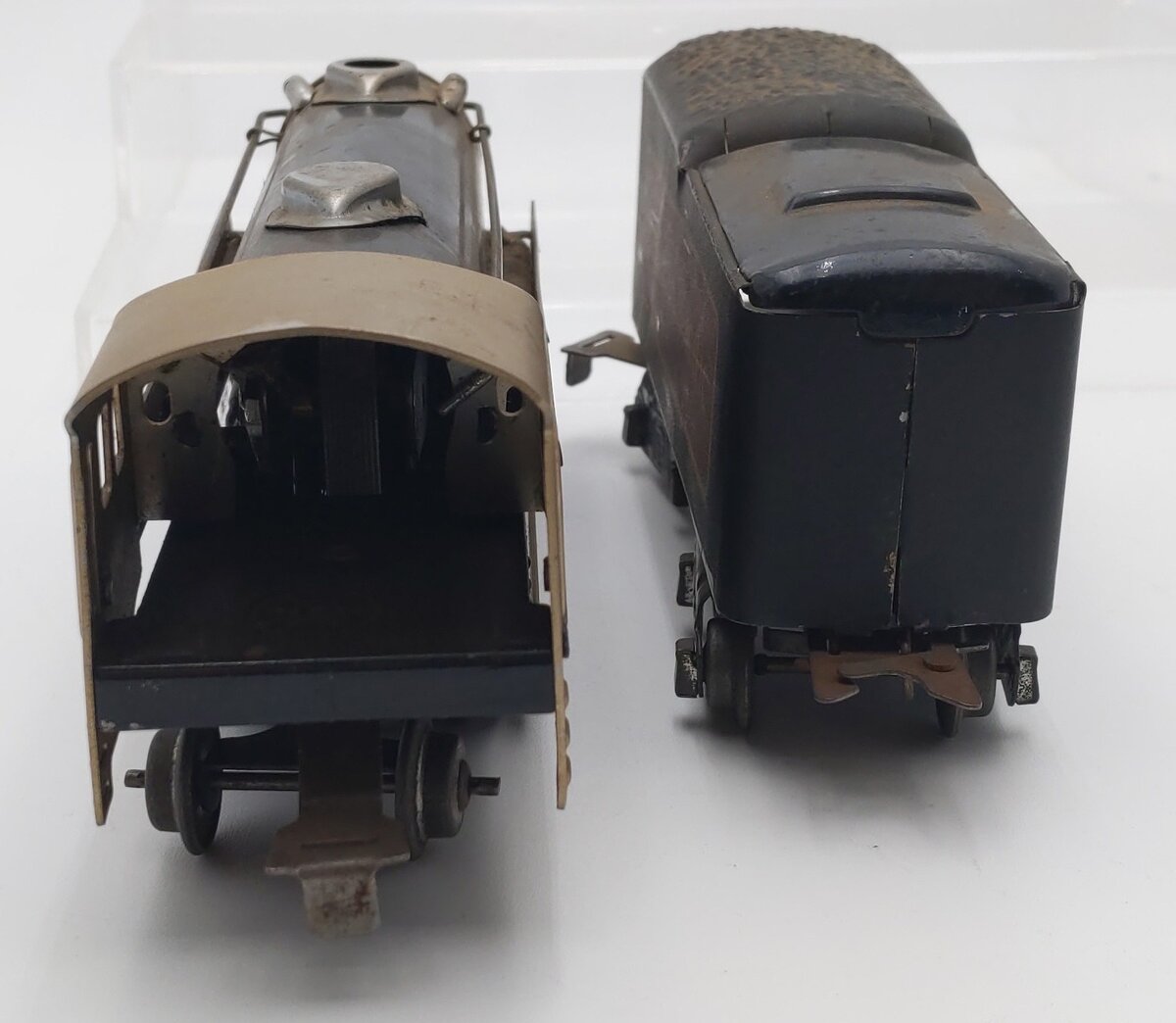 Marx 397 Vintage O Gauge Canadian Pacific Steam Locomotive and Tender #3000 VG