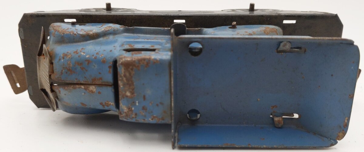 Marx 562 Vintage O Flatcar w/ Blue Dump Truck VG
