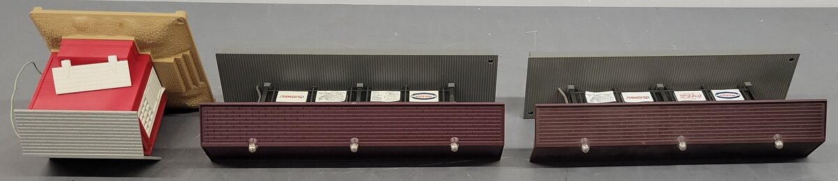 Lionel O Gauge Assorted Accessories; 6-12748 x 2, 6-2127 [3] VG/Box