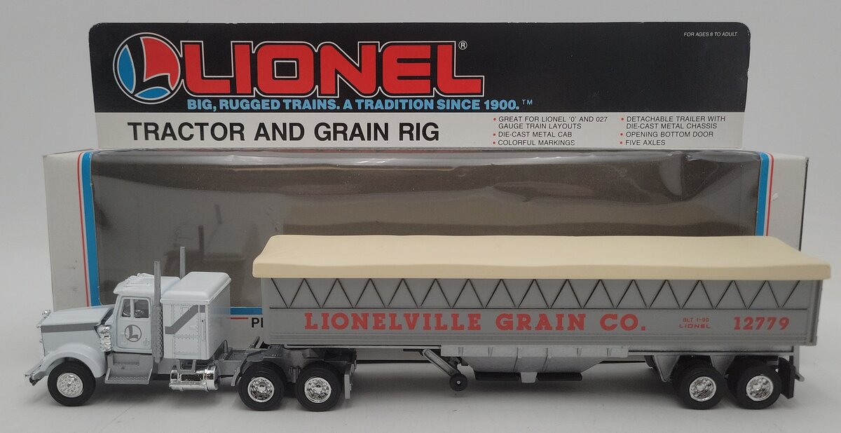 Lionel 6-12779 O Gauge Lionelville Grain Co. Tractor & Grain Rig EX/Box