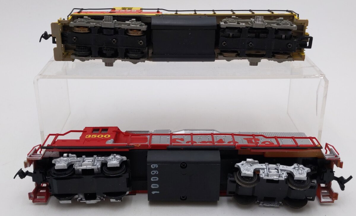 Tyco & Life-Like HO Scale Diesel Locomotives 5628, 3500 [2]