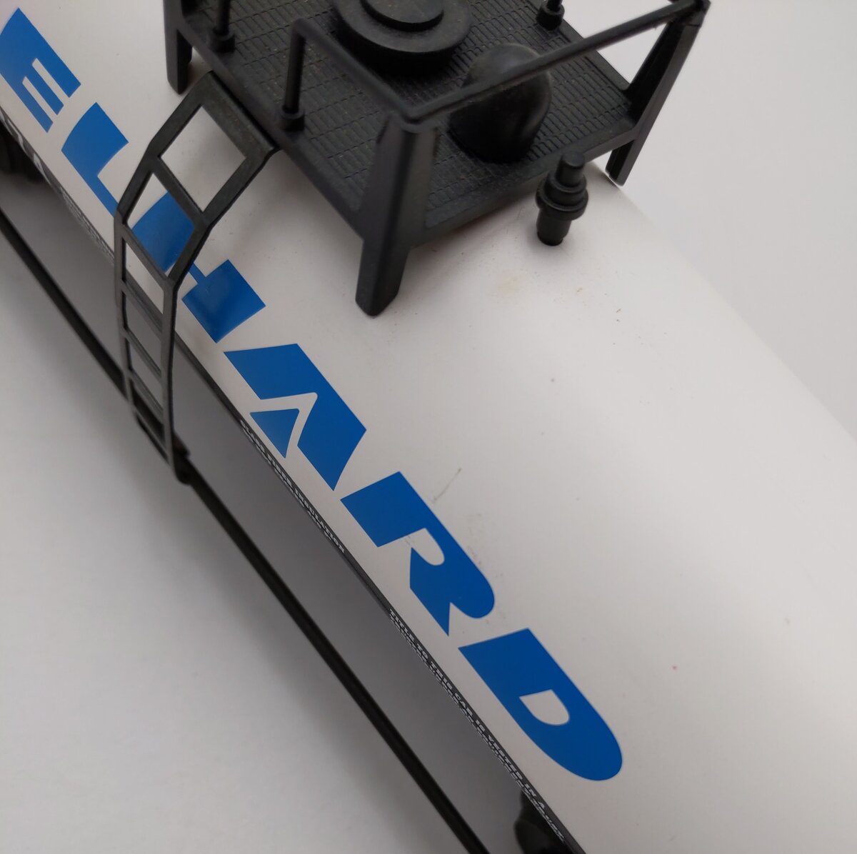 Lionel 6-17914 O Gauge Engelhard Unibody Tank Car #65374 EX/Box