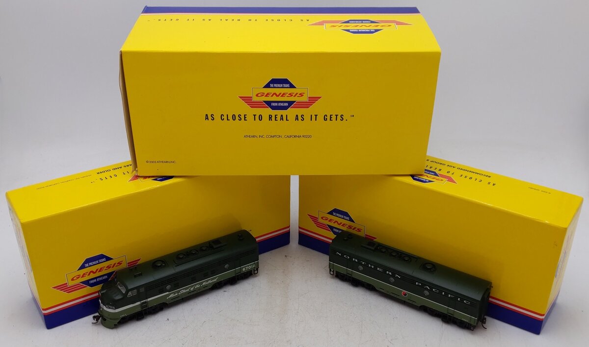 Athearn G3201 HO Scale Northern Pacific EMD F9AB Diesel Locomotive Set EX/Box