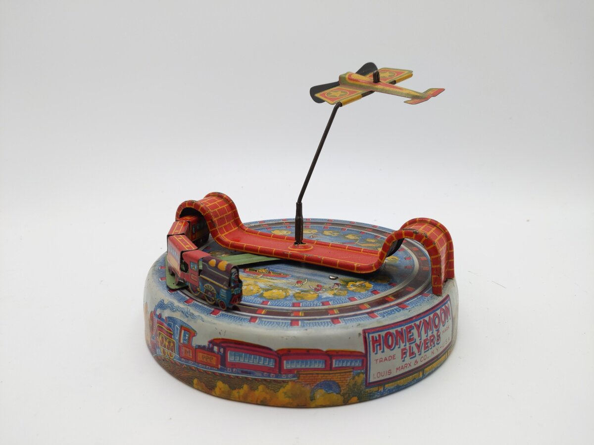 Marx Honeymoon Flyers Wind-up Toy VG