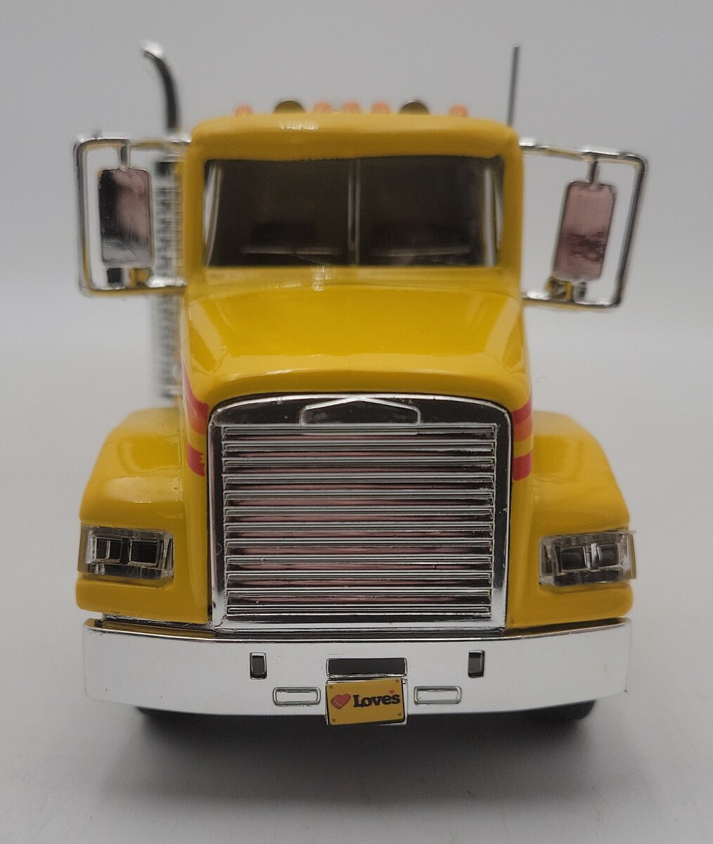 Gemini CP8163 1:43 Love's Diecast 60th Anniversary Tanker Truck EX