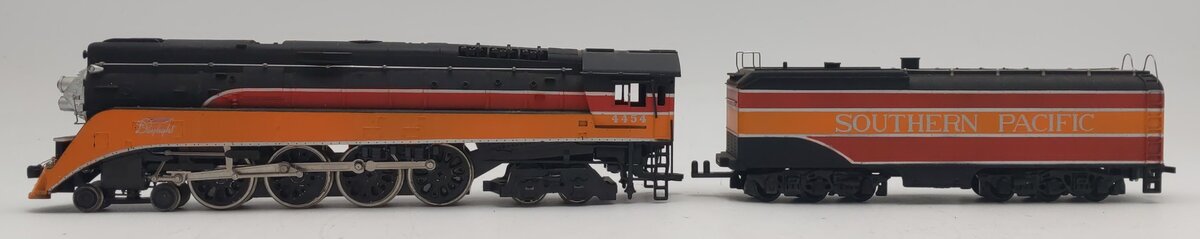 Lionel 6-6500 HO Southern Pacific Daylight Steam Locomotive & Tender #4454 EX