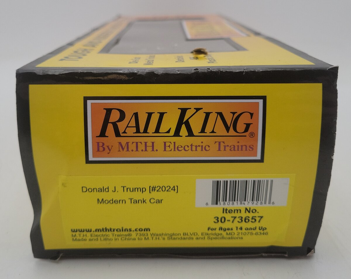MTH 30-73657 O Gauge Donald J. Trump Modern Tank Car #2024 LN/Box